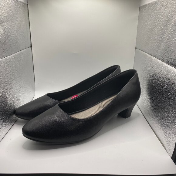 Description Tell shoppers about your listing by describing the Brand, Size, Colo - Picture 6 of 6